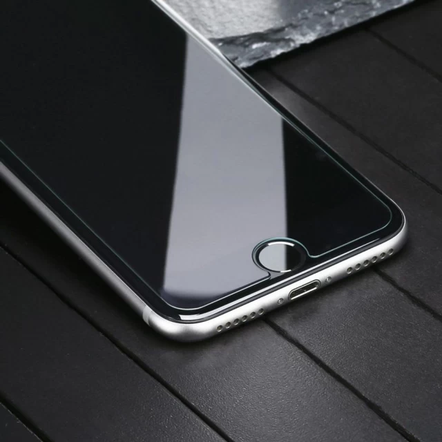 Захисне скло Baseus Light Thin для iPhone 7