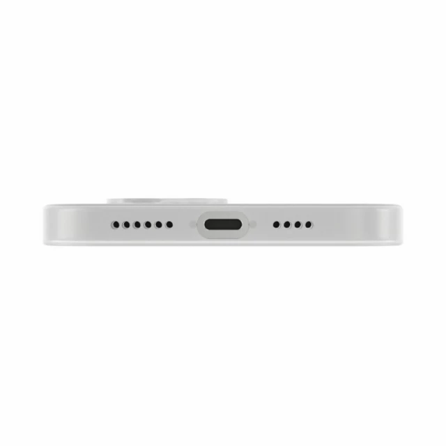 Чохол Switcheasy 0.35 для iPhone 13 Pro Max White (GS-103-210-126-99)