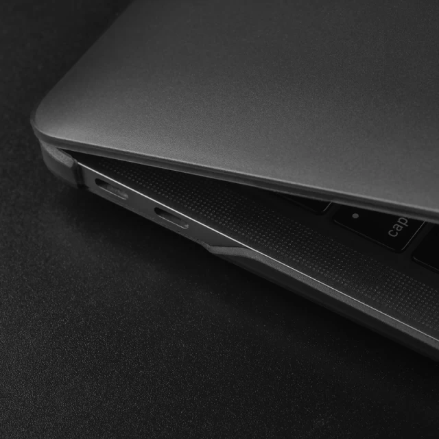Чохол Moshi Ultra Slim Case iGlaze Stealth Black для MacBook Pro 16 (2019) (99MO124001)