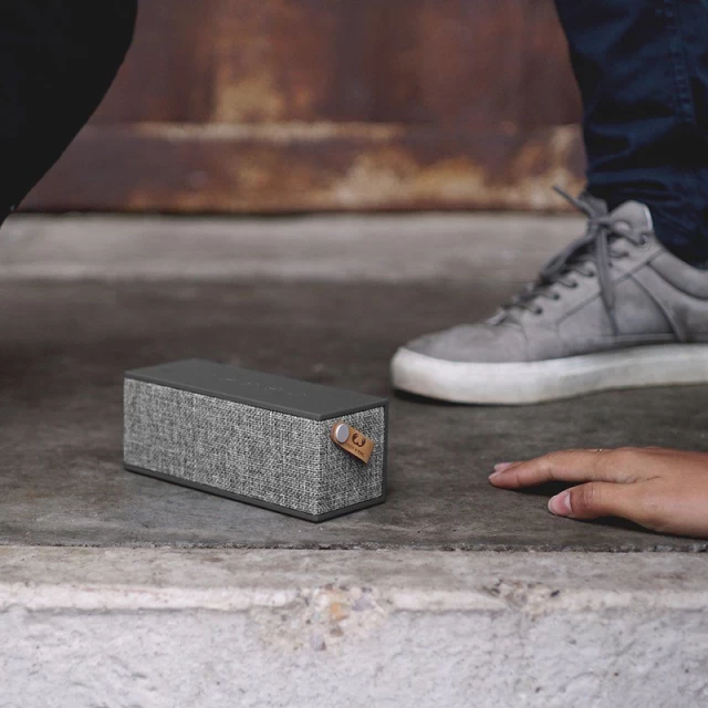 Акустична система Fresh 'N Rebel Rockbox Brick Fabriq Edition Bluetooth Speaker Concrete (1RB3000CC)