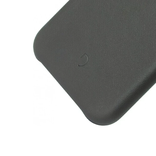 Кожаный чехол Decoded Back Cover для iPhone 11 Black (D9IPOXIRBC2BK)