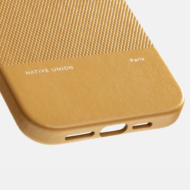 Чехол Native Union (RE) Classic Case для iPhone 15 Pro Max Kraft with MagSafe (RECLA-KFT-NP23PM)