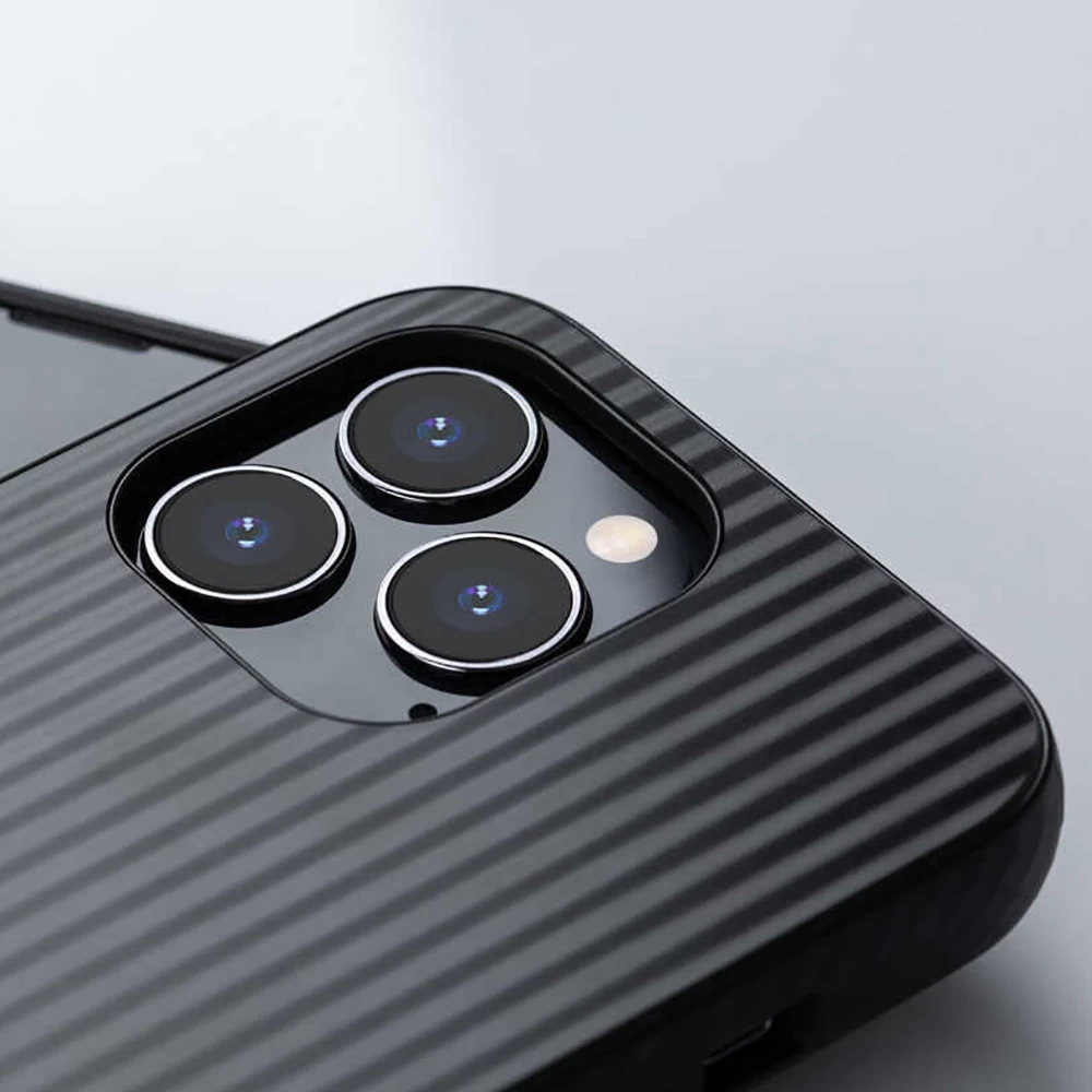 Чохол Moshi Arx Slim Hardshell Case Mirage Black for iPhone 13 Pro with  MagSafe (99MO134093) купити за ціною 1059 ₴ в Києві / Україні