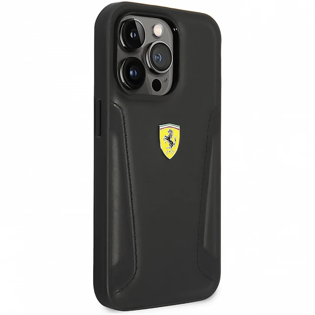 Чехол Ferrari Leather Stamp Sides для iPhone 14 Pro Black (FEHCP14LRBUK)