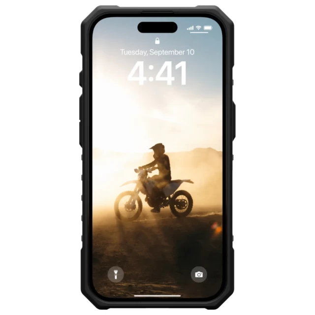 Чохол UAG Pathfinder Clear для iPhone 16 Ice Silver with MagSafe (114466114343)