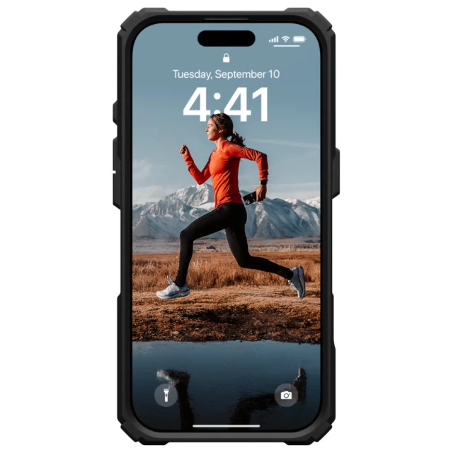 Чохол UAG Plasma XTE для iPhone 16 Pro Black Clear with MagSafe (11447411404G)