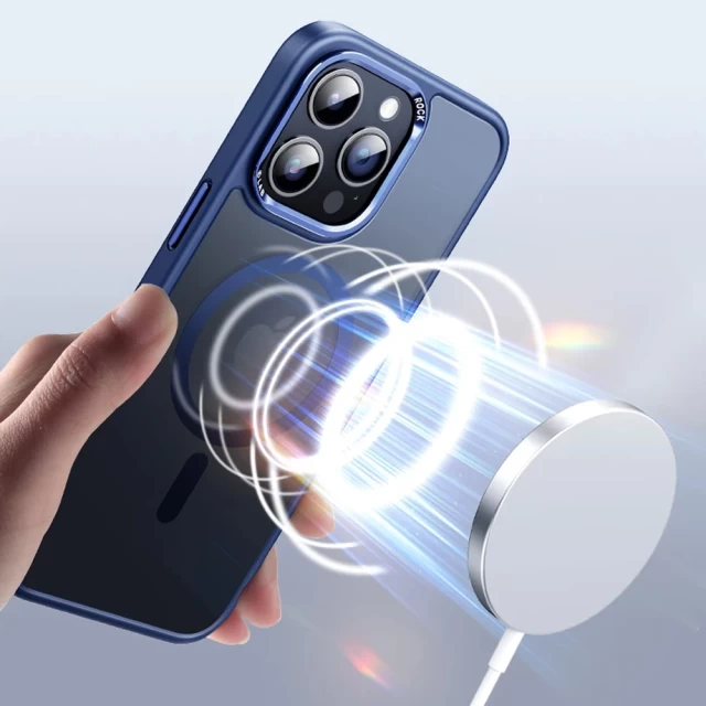 Чохол ROCK Metal-Lens Shield Series Protection Case Magnetic для iPhone 15 White (6975653085091)