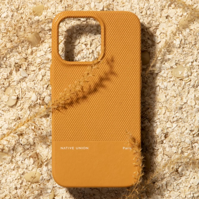 Чохол Native Union (RE) Classic Case для iPhone 15 Craft with MagSafe (RECLA-KFT-NP23)