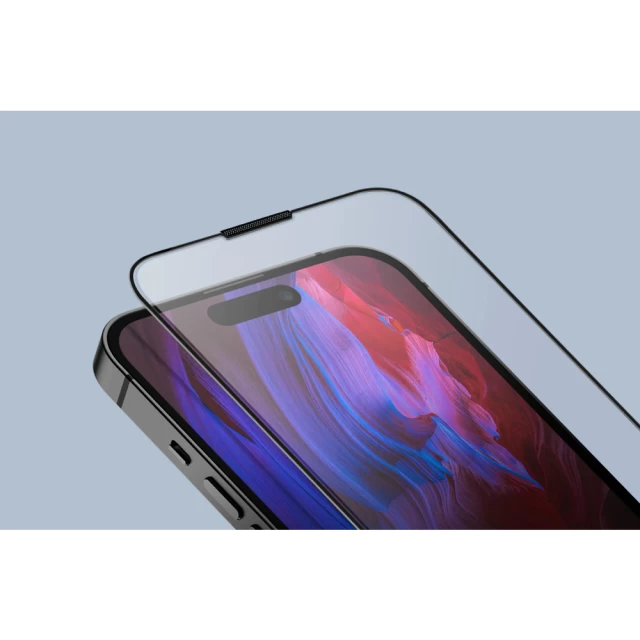 Защитное стекло UNIQ Optix Vivid для iPhone 16 (UNIQ-IP6.1(2024)-VIVIDCLEAR)