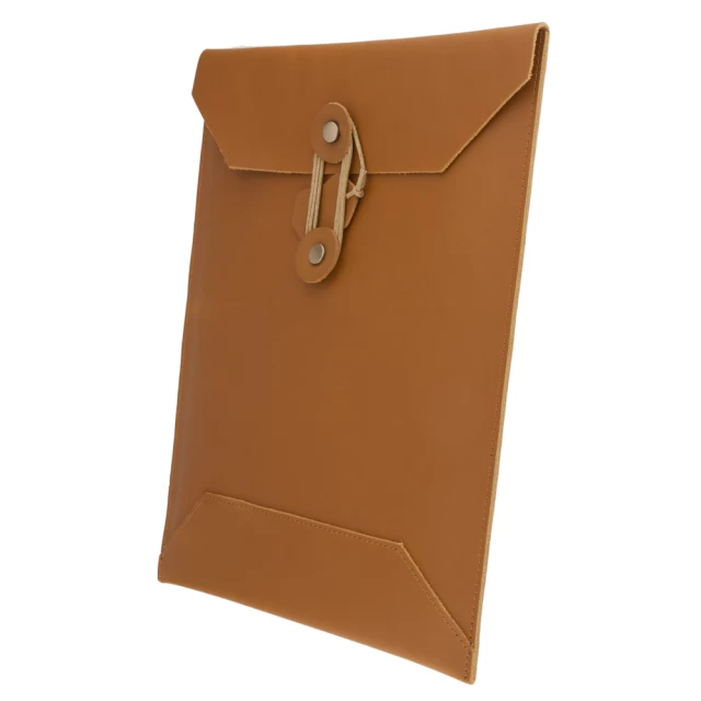 Чехол-конверт кожаный Upex Cuero для MacBook Pro 16 (2019) и 15.4 (2012-2019) Light Brown (UP9555)