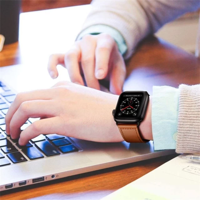 Ремешок Tech-Protect LeatherFit для Apple Watch 49 | 45 | 44 | 42 mm Brown (0795787713716)