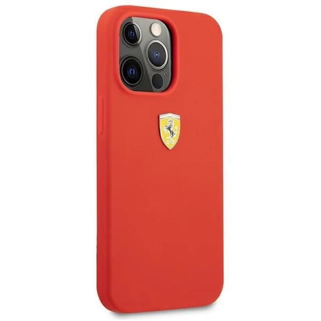 Чехол Ferrari для iPhone 13 | 13 Pro Silicone Red (FESSIHCP13LRE)