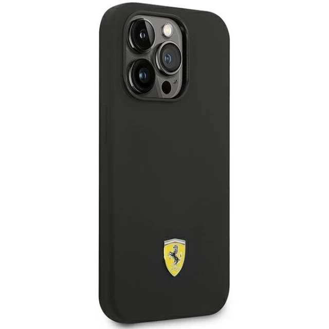 Чехол Ferrari Silicone Metal Logo для iPhone 14 Pro Black with Magsafe (FESSIHMP14LBK)