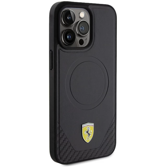 Чохол Ferrari Carbon Metal Logo для iPhone 15 Pro Max Black with MagSafe (FEHMP15XPTEK)
