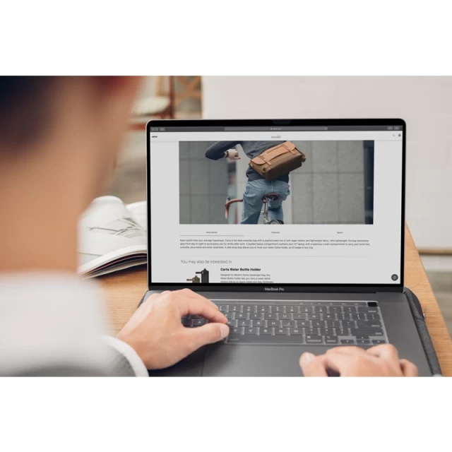 Захисна плівка Moshi Umbra Privacy для MacBook Pro 16
