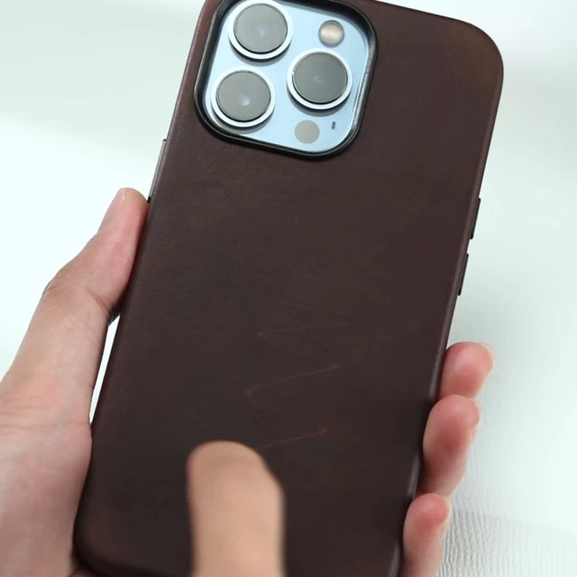 Чохол iCarer для iPhone 13 Pro Leather Case Brown (ALI1209-CO)