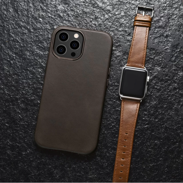 Чехол iCarer для iPhone 13 Pro Leather Oil Wax Coffee (WMI1303-CO)