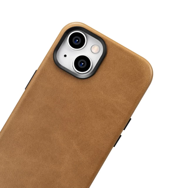 Чохол iCarer Oil Wax Premium Leather Case для iPhone 14 Plus Brown with MagSafe (WMI14220703-TN)