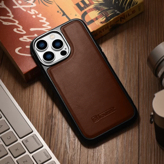 Чехол iCarer Leather Oil Wax Case для iPhone 14 Pro Max Brown with MagSafe (WMI14220720-BN)