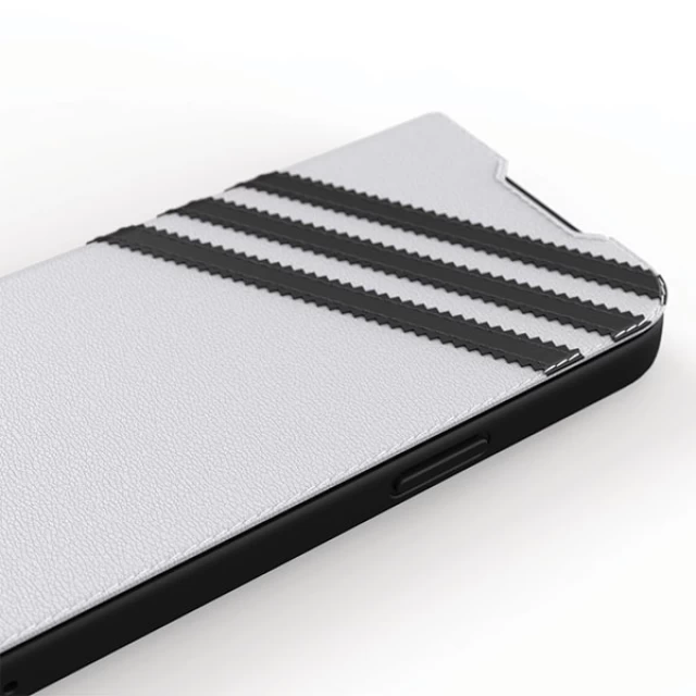 Чехол-книжка Adidas OR Booklet Case PU для iPhone 13 White Black (47092)