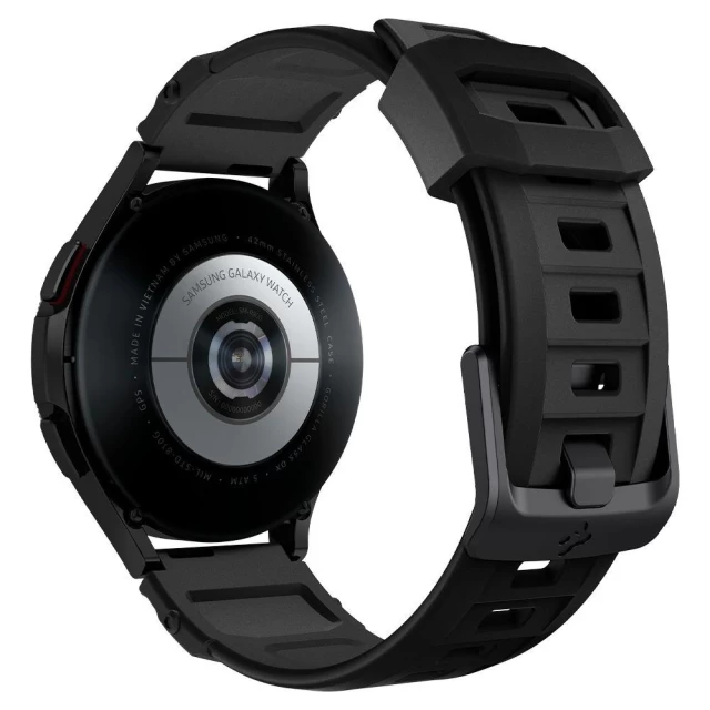 Ремешок Spigen для Galaxy Watch 20 mm Rugged Armor Matte Black (AMP04031)