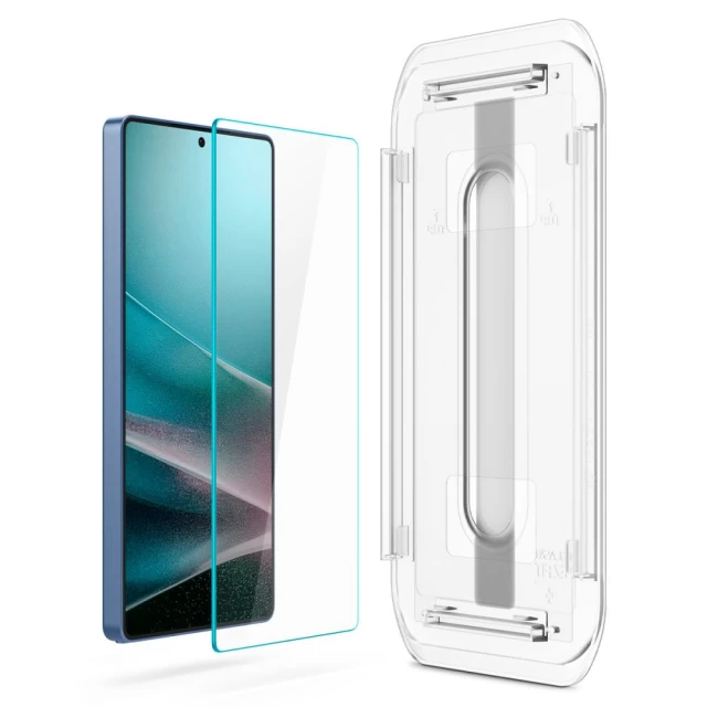 Защитное стекло Spigen Glas.TR 