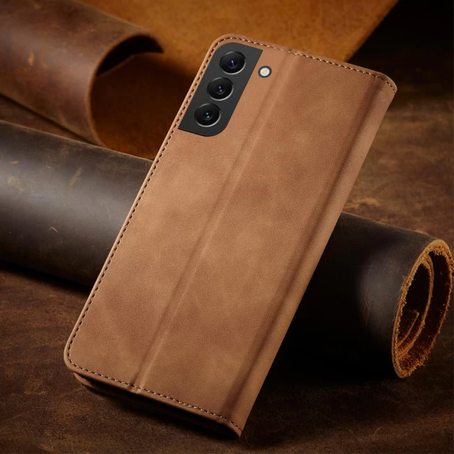 Чехол-книжка HRT Magnet Fancy Case для Samsung Galaxy S22 Plus Brown (9145576249963)